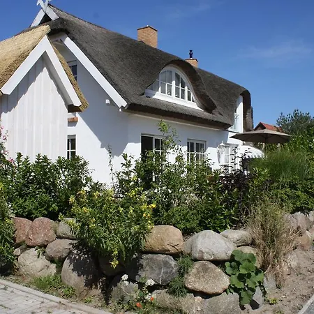 Landhaus Glowe Tatil Evi